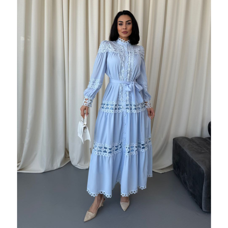 "✨ أناقة الأزرق الساحرة ✨ فستان مثالي بجاذبية لا تقاوم!
