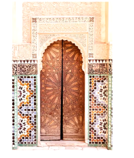 لوحة قماشية فنية: باب مسجد مغربي مقوس بزخارف إسلامية