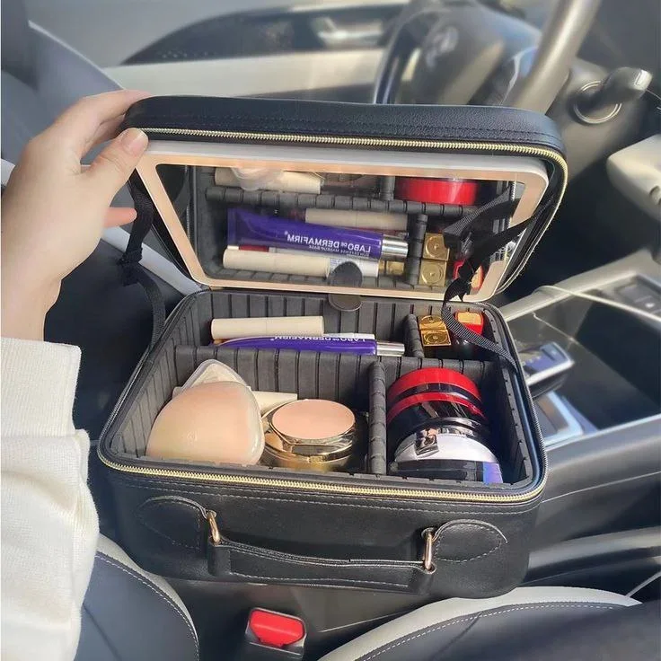 LED Makeuptrain case
