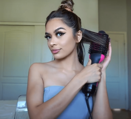 مجفف شعر بخطوة واحدة ومكثف