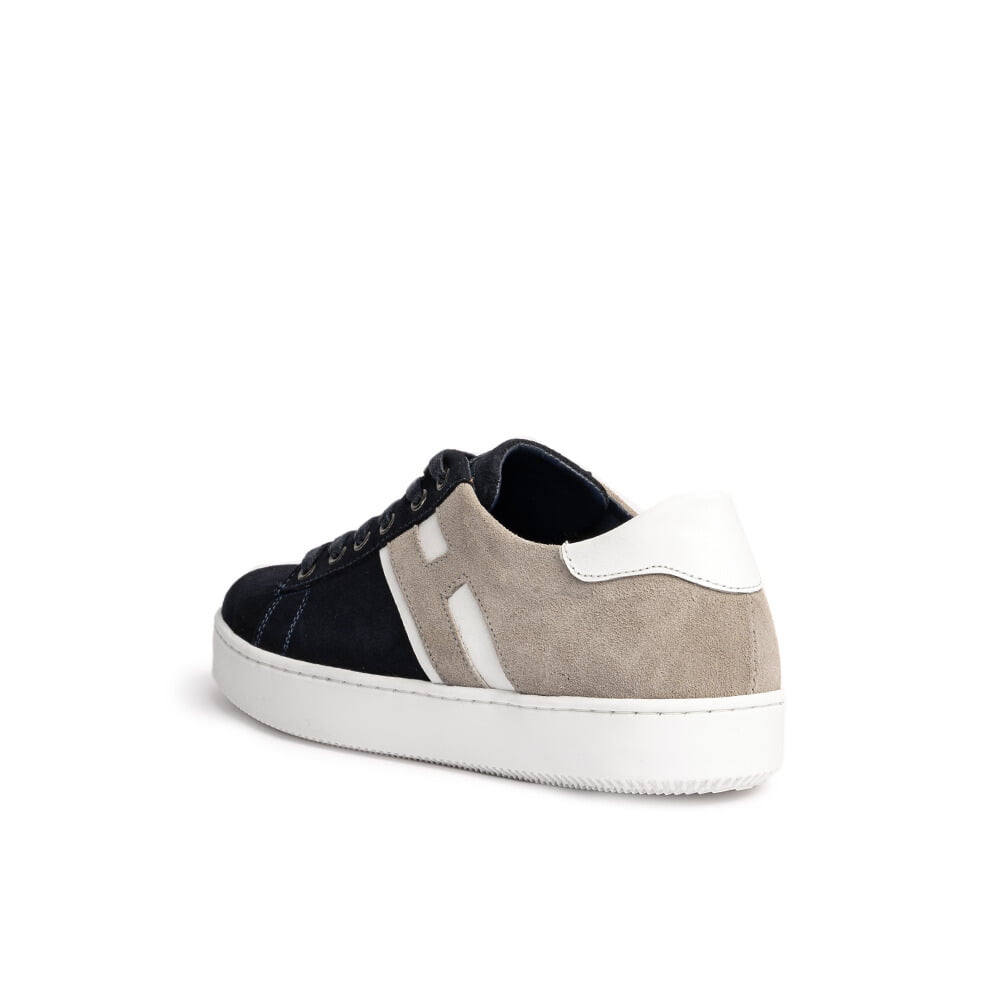 D’053 BASKET EN CUIR DAIM BLEU
