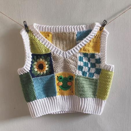 Handmade crochet vest by Yorioknit