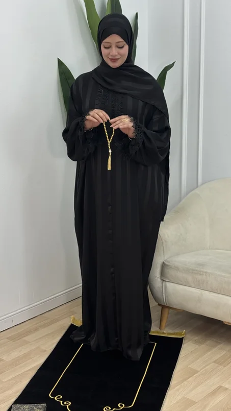طاقم صلاة الجوهرة