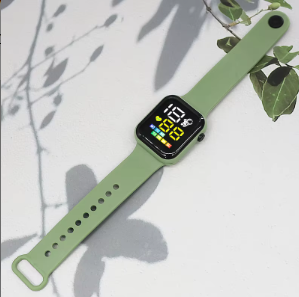 Montre Sport Électronique LED – Design Numérique Waterproof