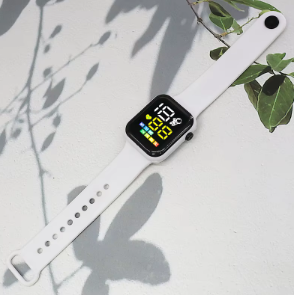 Montre Sport Électronique LED – Design Numérique Waterproof