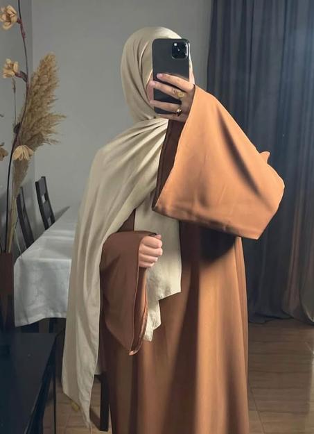 تميّزي بإطلالة هادئة