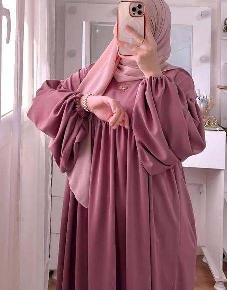 عبايتك الأنيقة لهذا الموسم