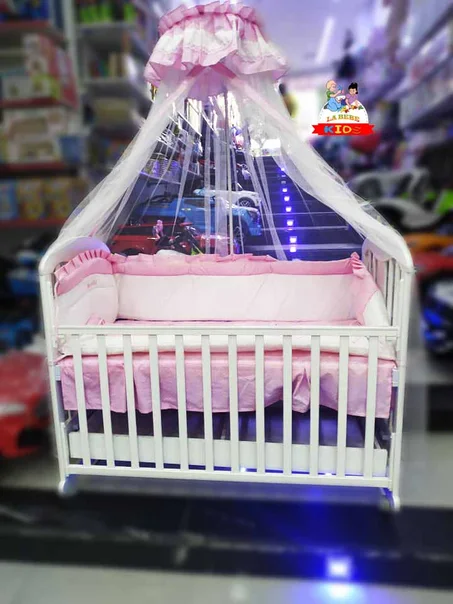 كونة للأطفال من نوع Mon bebe بجودة عالية مع درج خشبي