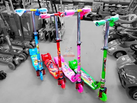 دراجة trottinette حديدية للأطفال من نوع scooter