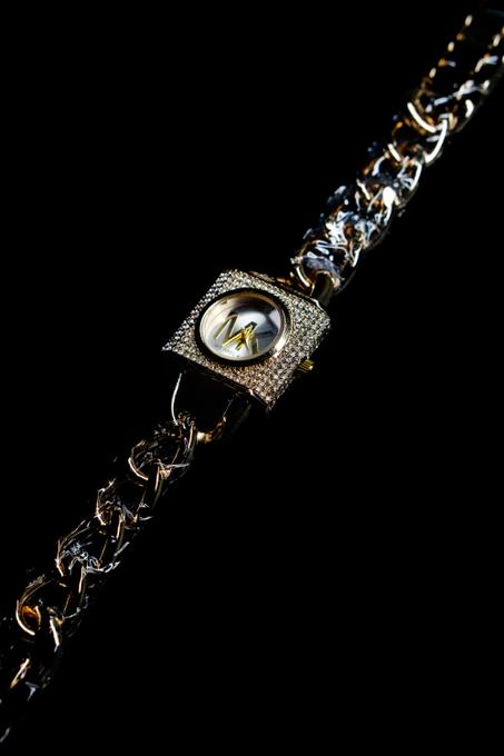 ساعة نسائية