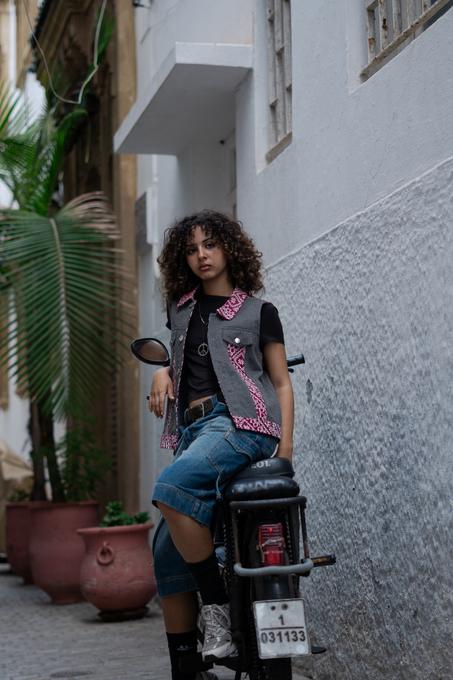 Moroccan hand made red with unique design carpet gilet UNISEX