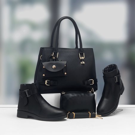 حذاء مريح وحقيبة فخمة في عرض واحد