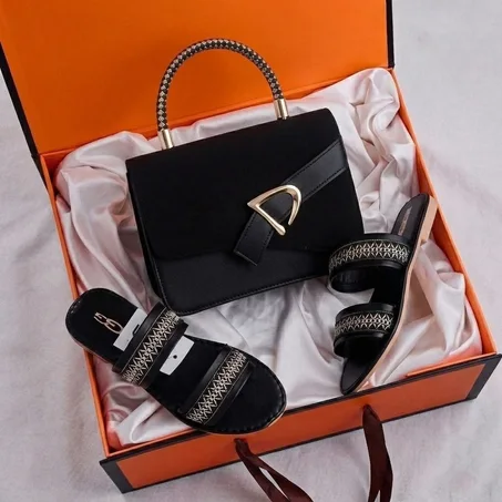 Édition Luxe 2026 Sandale  + Sac Simples