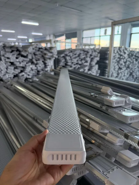 Réglette led 120cm 54w