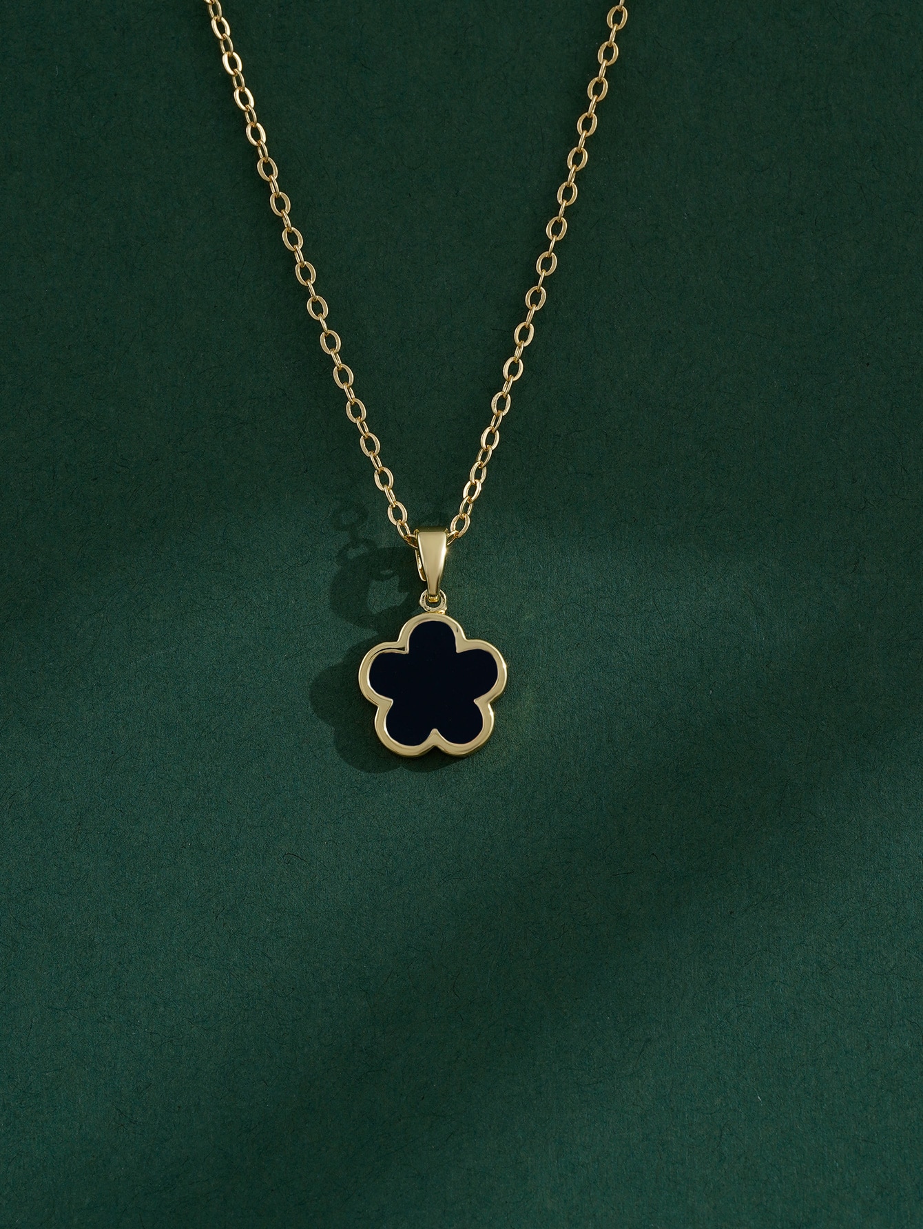 Collier à pendentif fleur