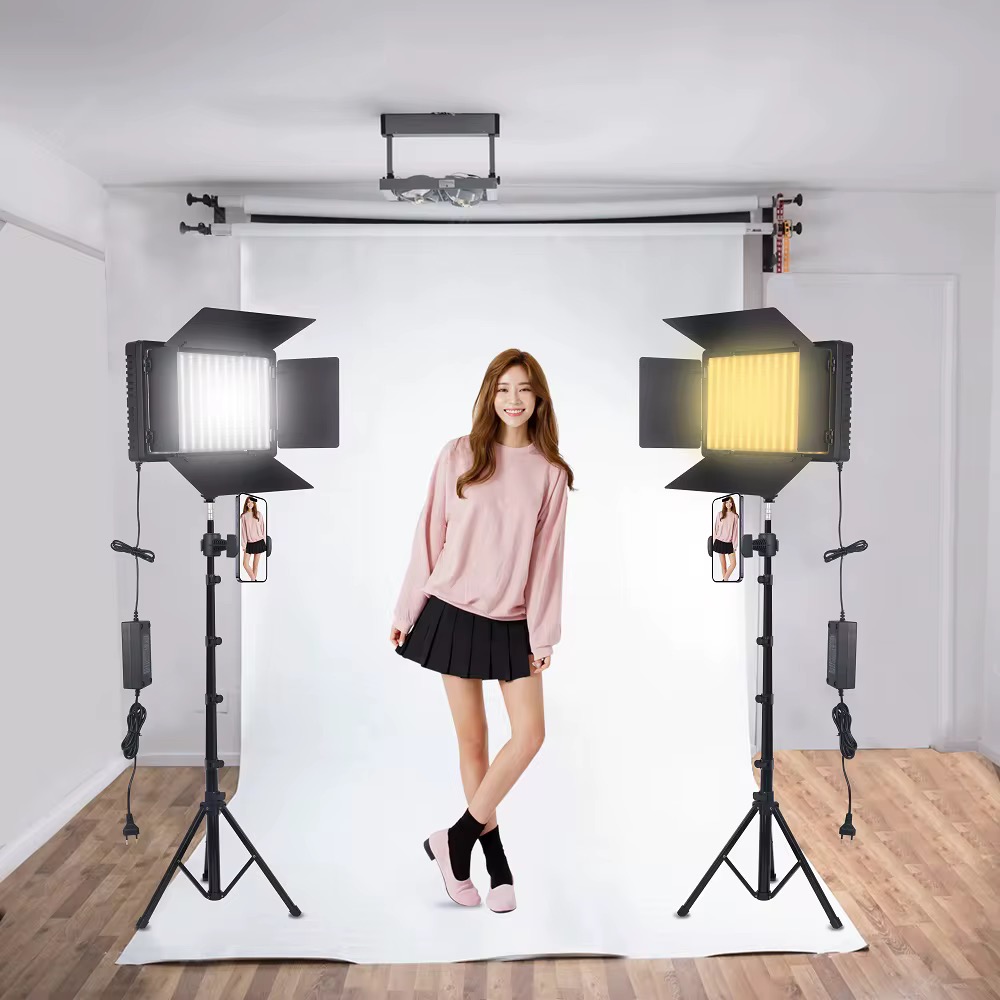 Lampe LED RGB Pro 800RGB pour vidéos, photos et streaming