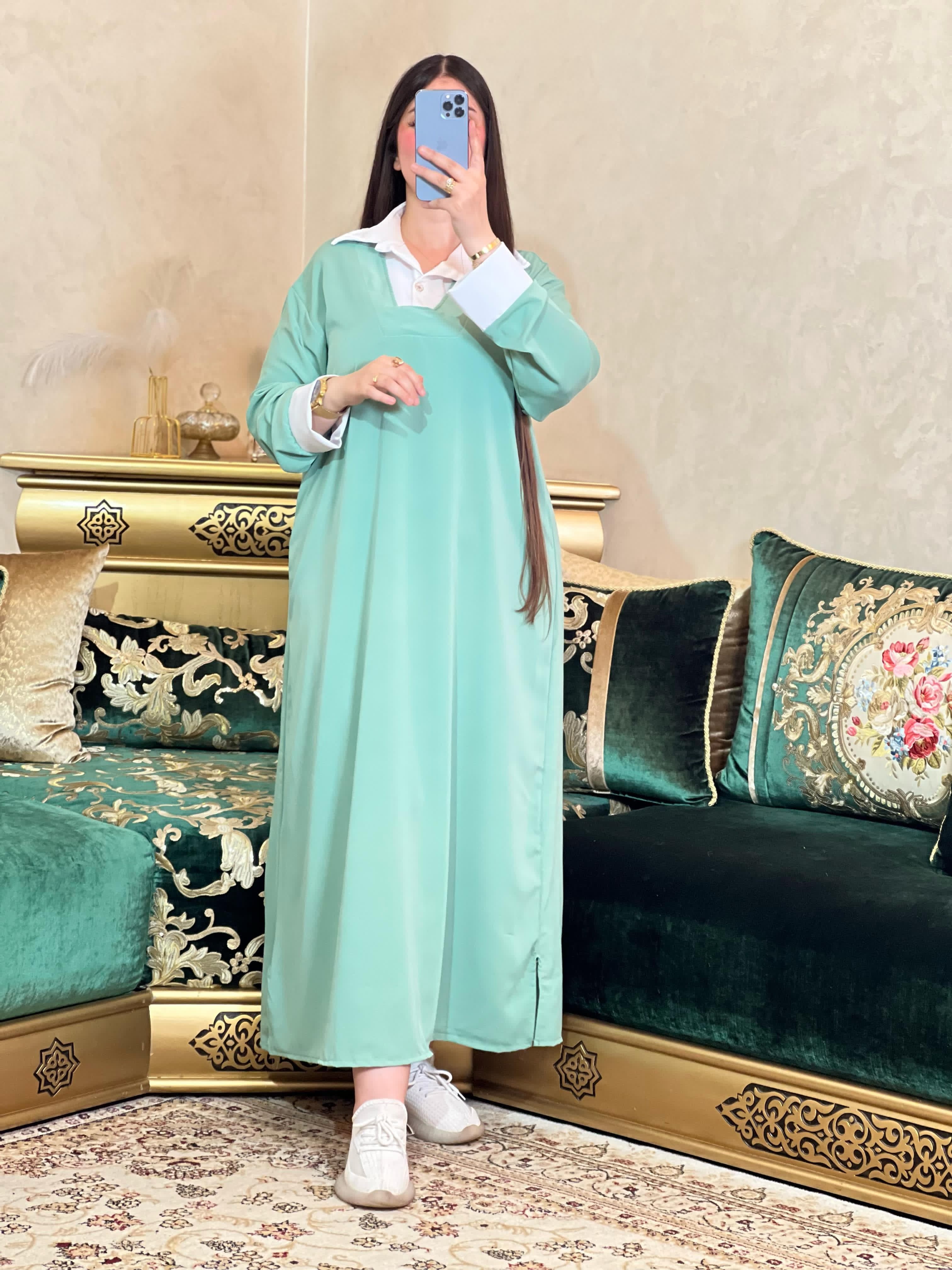 كسوة نسائية فاخرة