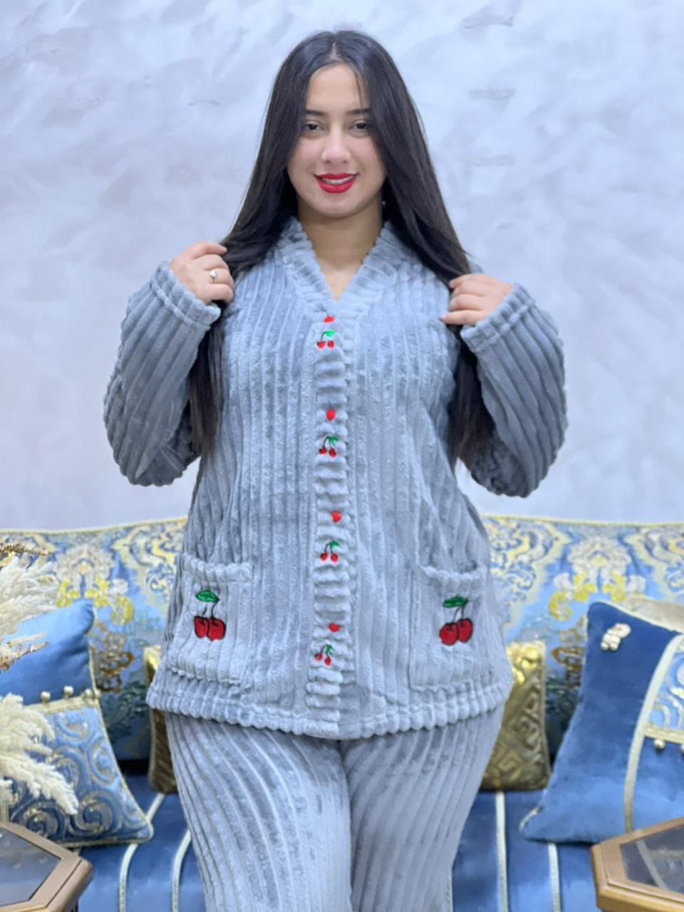 بيجامات