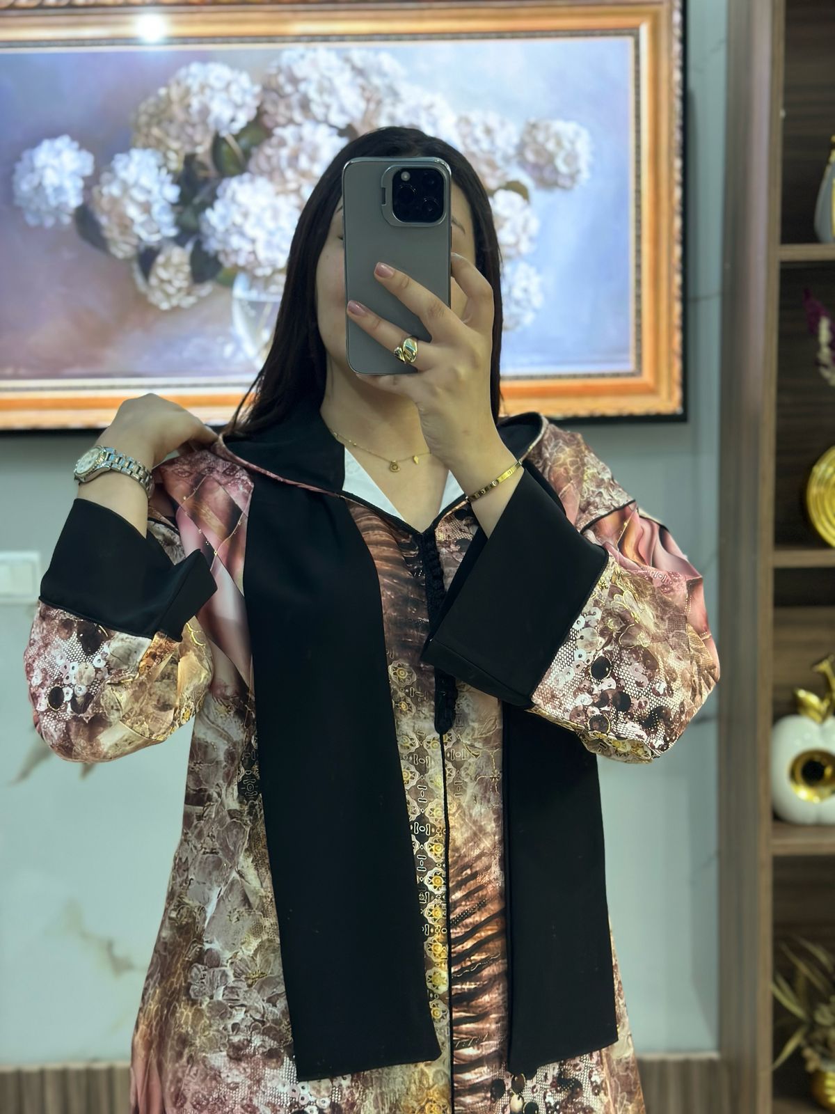 جلابة نسائية بشال