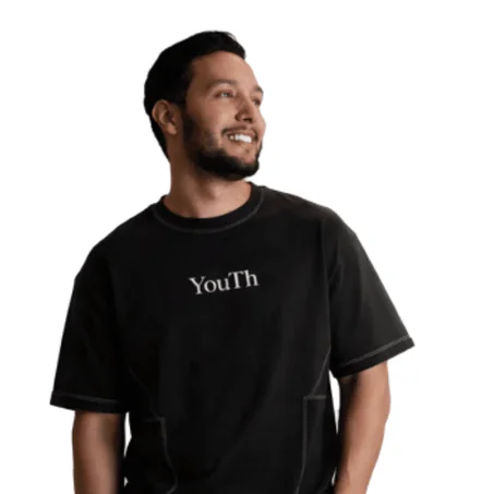 YOUTH Essential T-Shirt