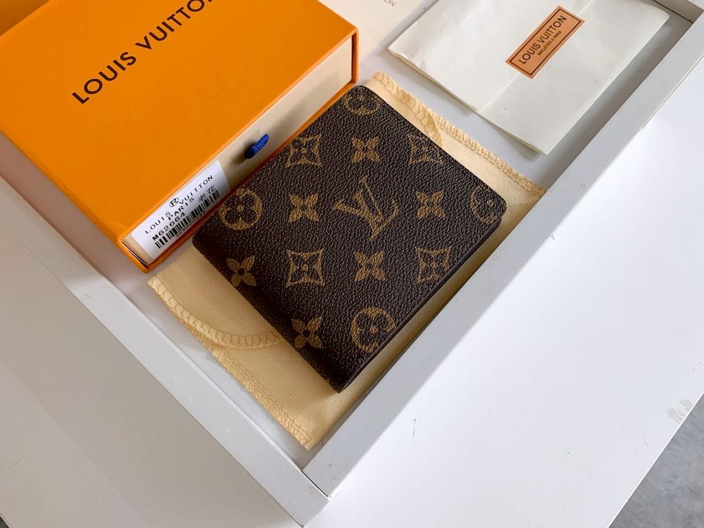 Louis Vuitton Wallet For Men 119