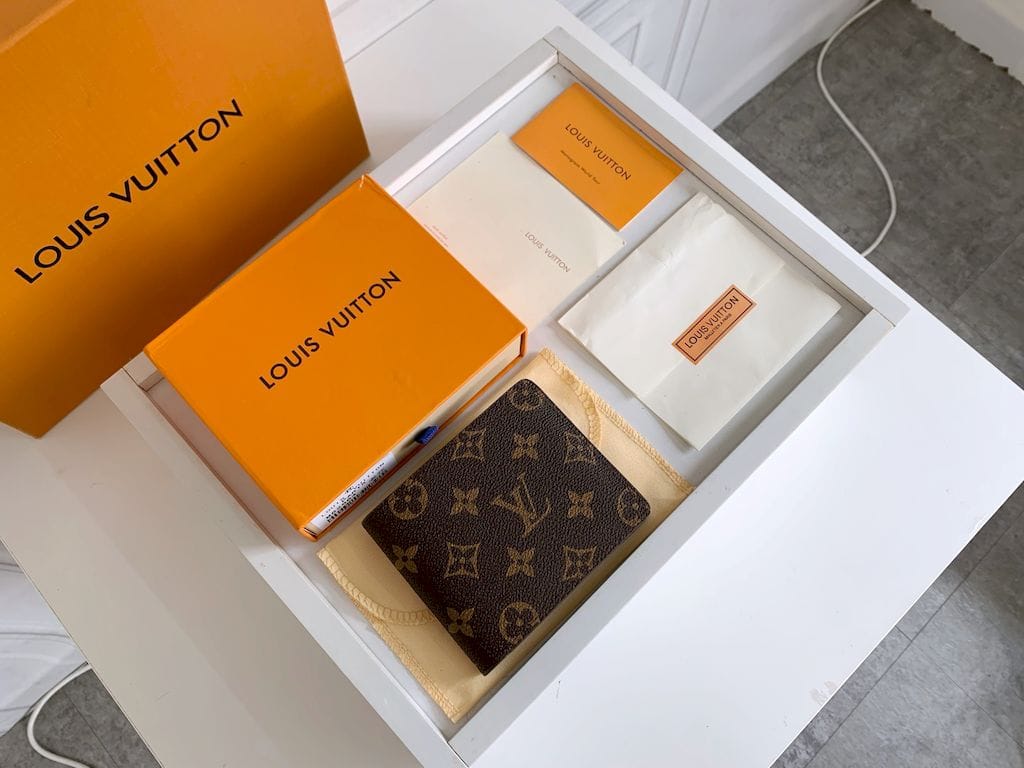 Louis Vuitton Wallet For Men 119