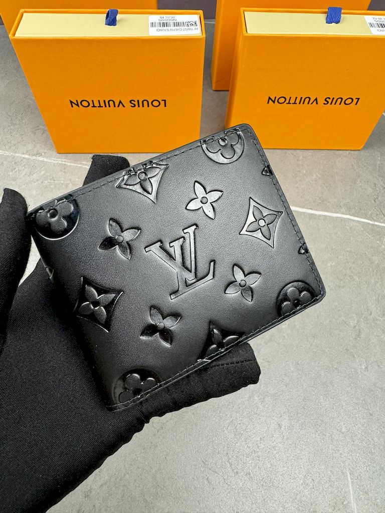Louis Vuitton Wallet For Men M60895