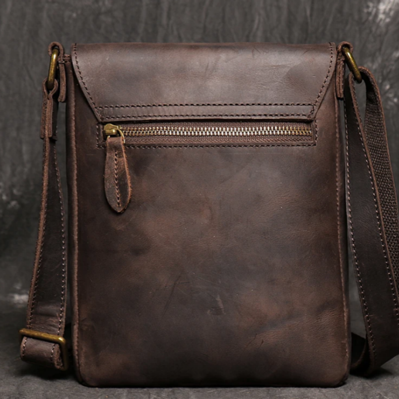 Sac bandoulière en cuir – L’élégance au quotidien