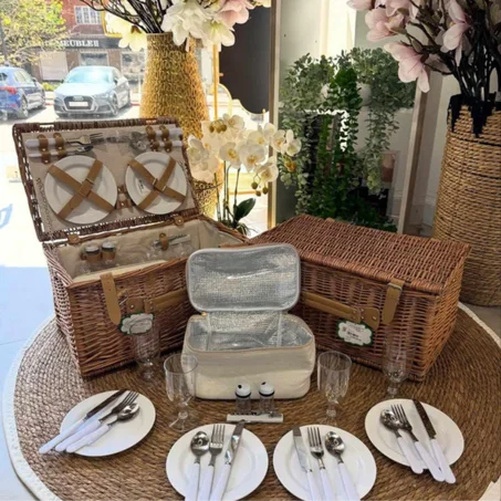 panier-pique-nique-pour-4-personnes