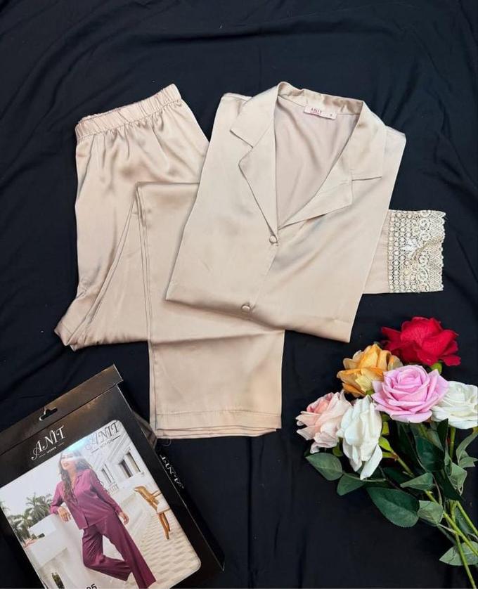 stores/a341d84613759d3cc75938a1a2b67d11/products/i4sOGJtXMNILL9Y7CxulX9YZBy30YCSpGwEyoCFE.jpg