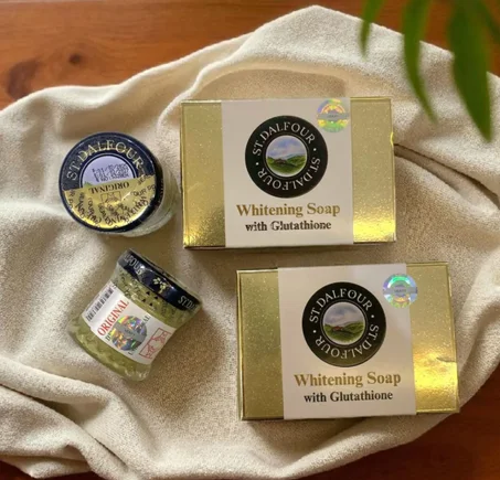 بوكس صابون وكريم مفتح ومغذي  DELFOUR