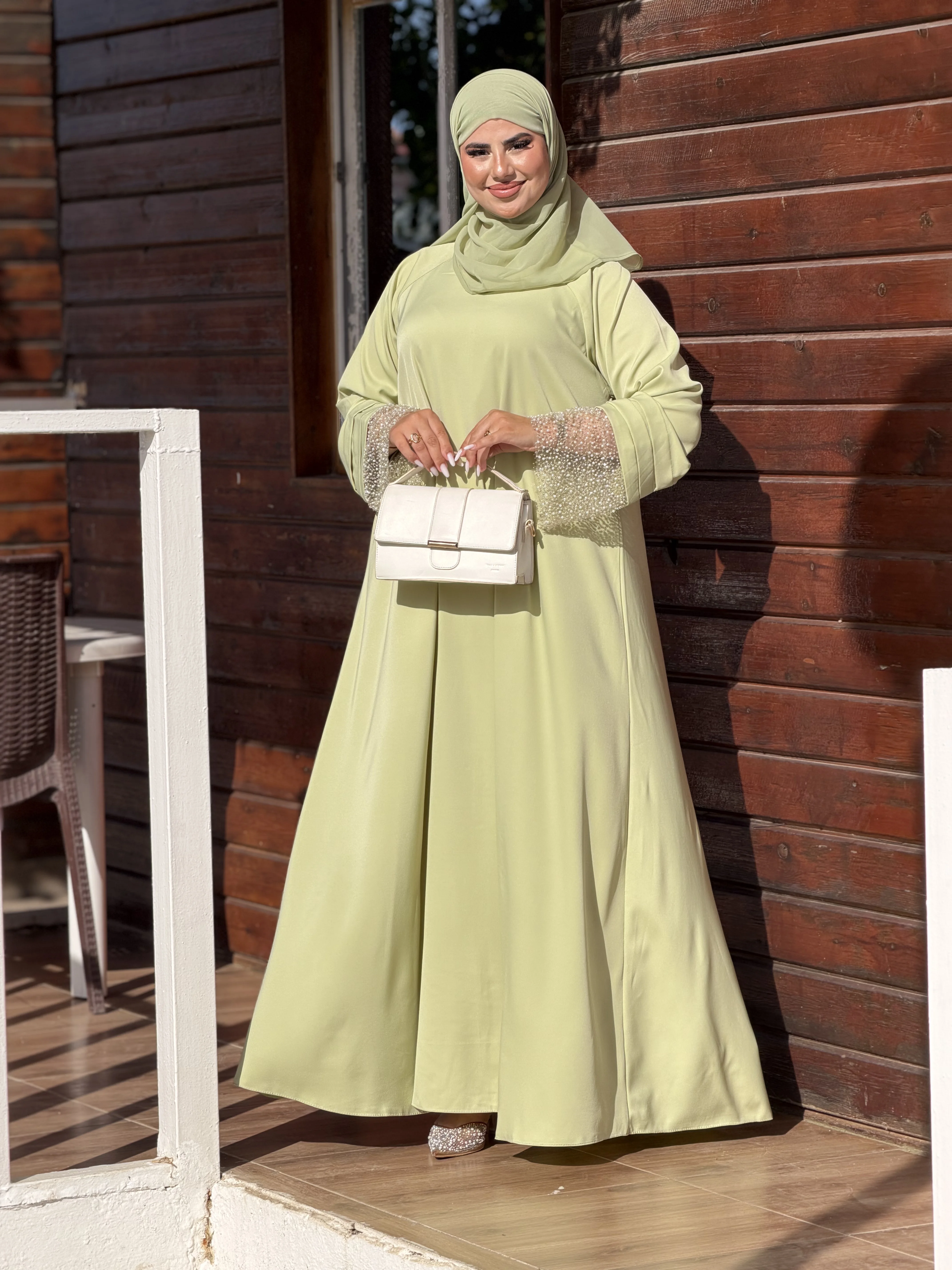 Summer Glow Abaya