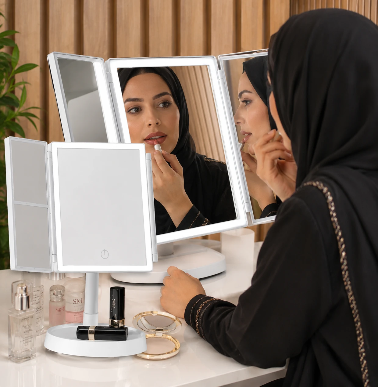 مرآة المكياج القابلة للطي