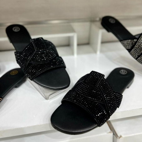 SANDALES ZARA À LANIÈRES BRILLANTES