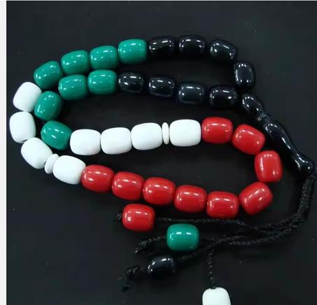 مسبحة إسلامية بألوان علم دولة فلسطين