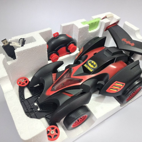 Voiture télécommandée rapide à thème Batman RC rechargeable pour enfants  سيارة باتمان ذات التحكم عن بعد سريعة الشحن للأطفال