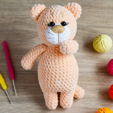 Plush Amigurumi Cat Crochet PDF Free Pattern