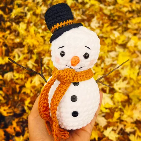 Plush Little Snowman Crochet PDF Free Pattern