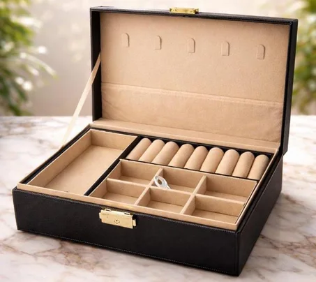 علبة تخزين الأكسسوارات