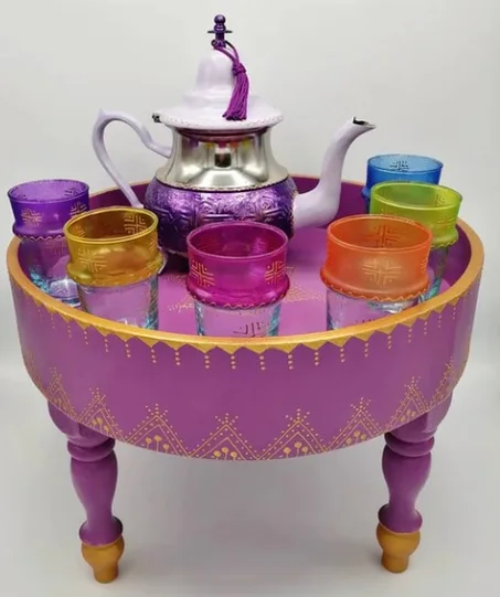 Service À Thé Avec Verres Et Théière