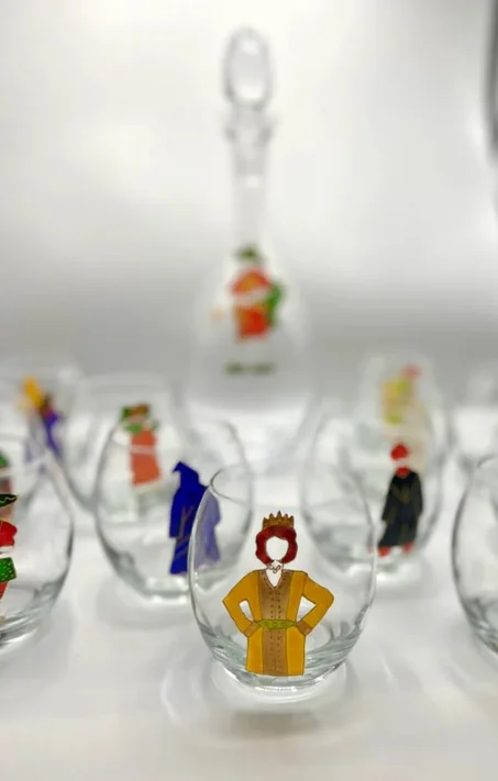 Lot 8 • Carafe à jus Avec 12 verres à jus