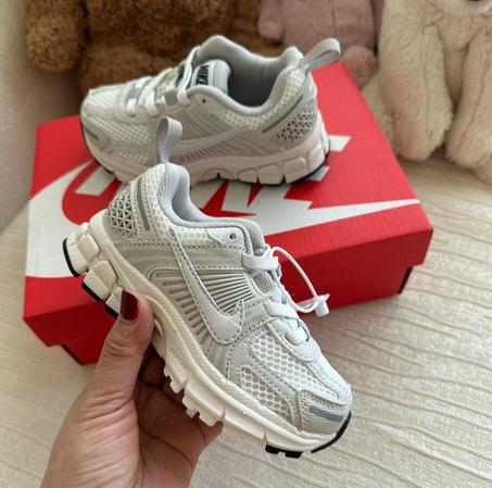 Nike zoom baby , size 24 to 35