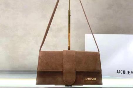 حقيبة JACOUEMUS