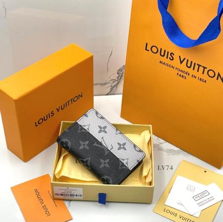 بوك لويس فيتون