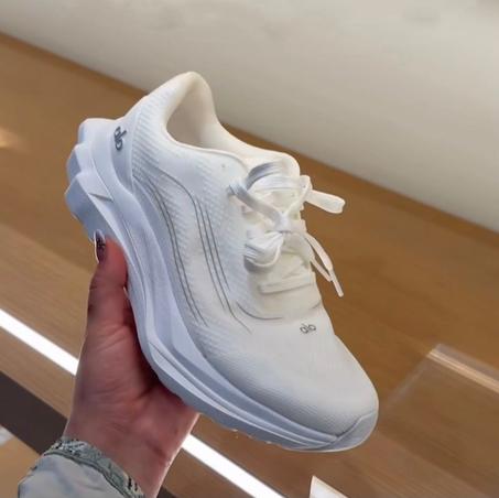 حذاء alo Running