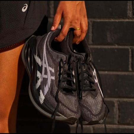 شوز أسيكس جل نيمبوس 26