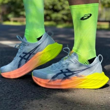 شوز أسيكس جل نيمبوس