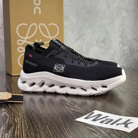 شوز اون كلاود ماستر كواليتي