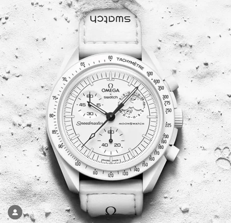 ساعة أوميغا سواتش موون اللون الأبيض