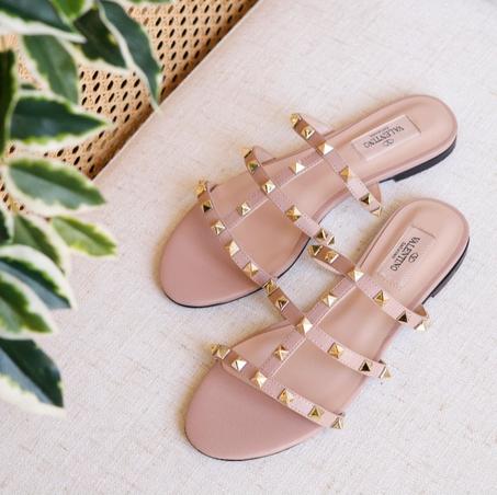 𝚅𝙰𝙻𝙴𝙽𝚃𝙸𝙽𝙾